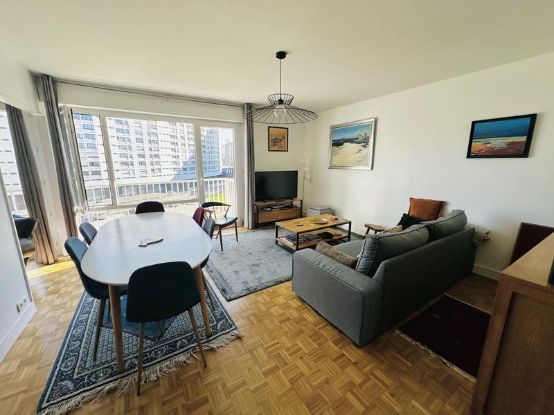 Appartement - 90 m² - 4 pièces