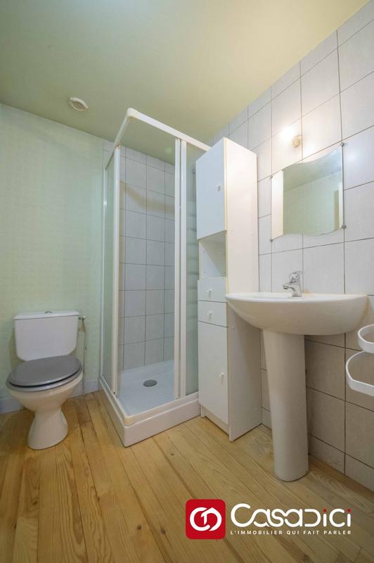 Maison - 96 m² - 5 pièces