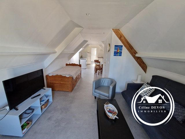 Maison - 216 m² - 7 pièces