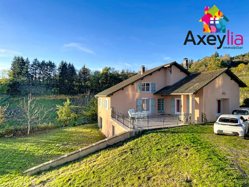 Maison - 135 m² - 6 pièces