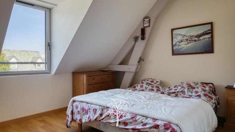 Maison - 151 m² - 6 pièces