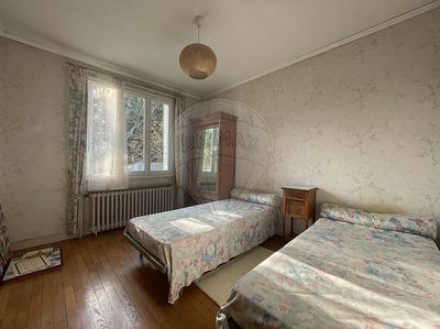 Maison - 89 m² - 5 pièces