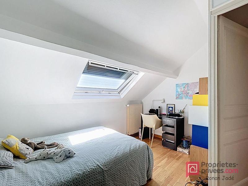 Maison - 165 m² - 8 pièces