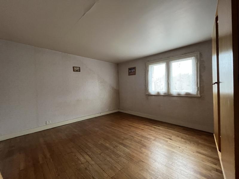 Maison - 92 m² - 4 pièces