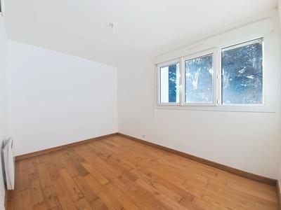 Duplex - 92 m² - 4 pièces