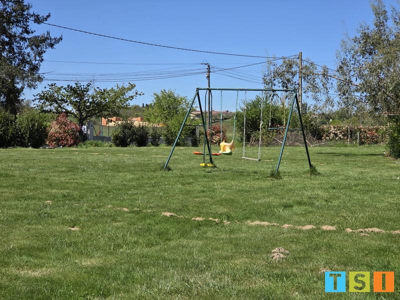 Maison - 230 m² - 7 pièces