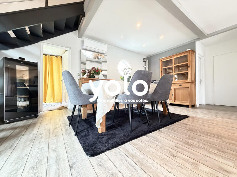 Maison - 135 m² - 6 pièces