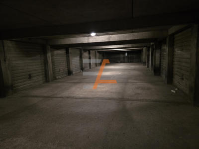 Parking / Garage - 15 m²