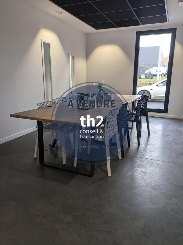 Local d'activités - 1 200 m²