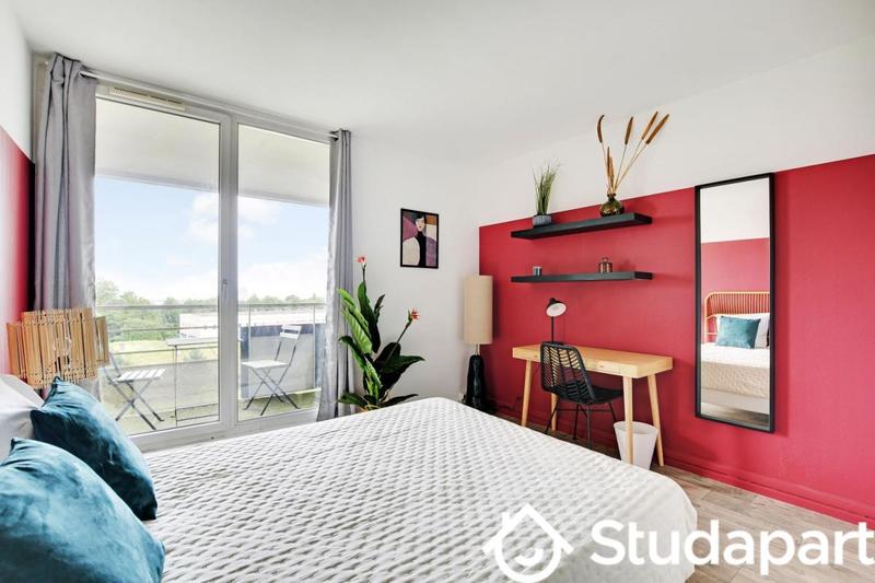 Chambre - 10 m² - 1 pièce