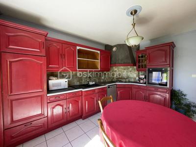 Maison - 136 m² - 6 pièces