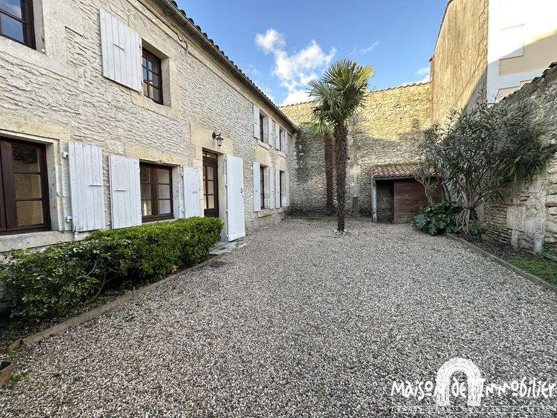 Maison - 116 m² - 4 pièces