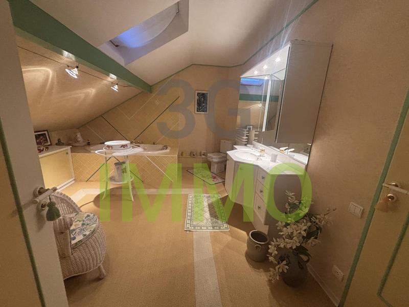 Maison - 132 m² - 5 pièces