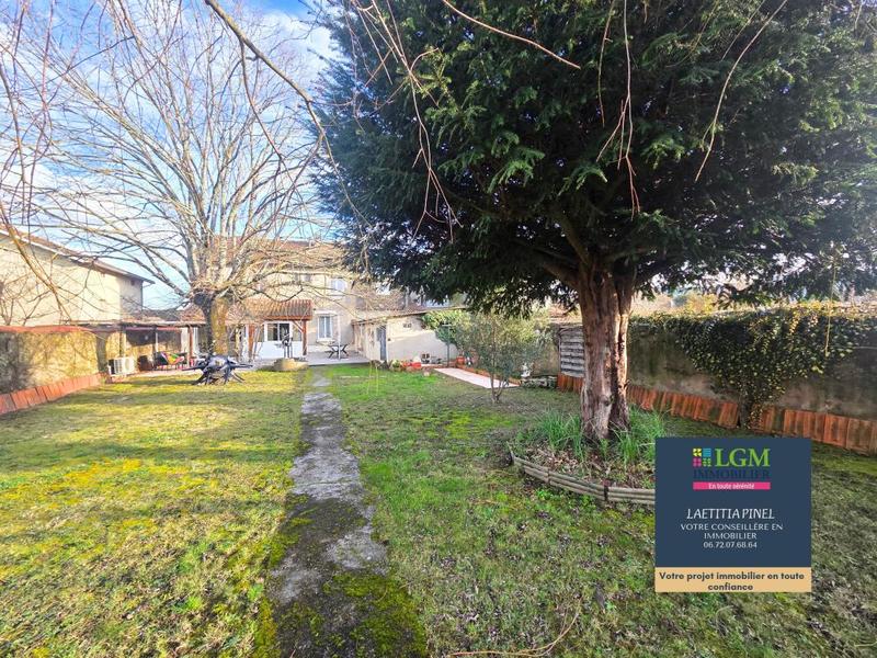 Maison - 205 m² - 7 pièces