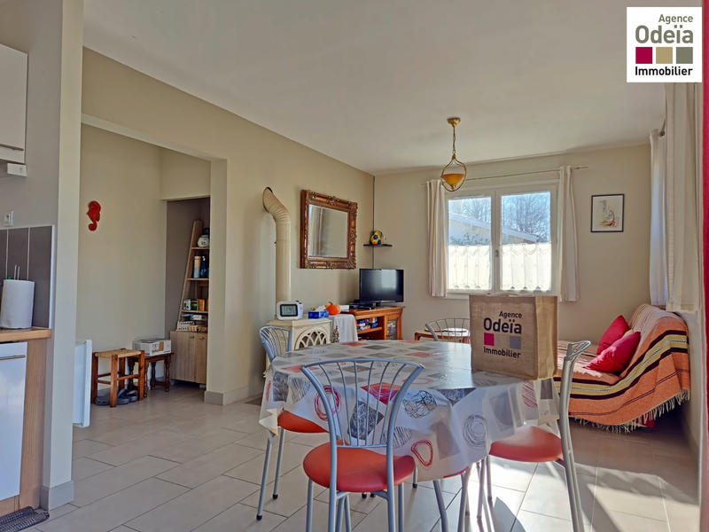 Maison traditionnelle - 80 m² - 4 pièces