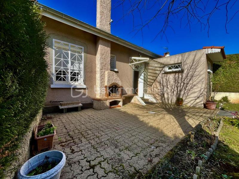 Maison - 85 m² - 5 pièces