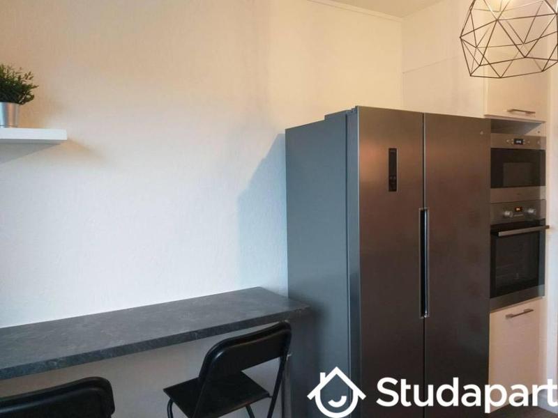 Chambre - 11 m² - 1 pièce