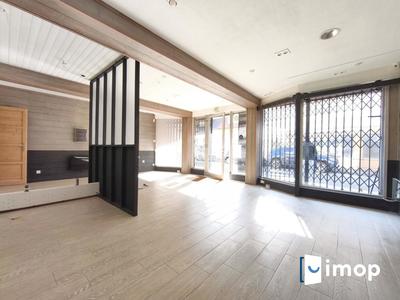 Local commercial - 70 m² - 2 pièces