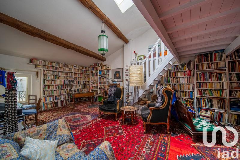 Maison de village - 360 m² - 10 pièces