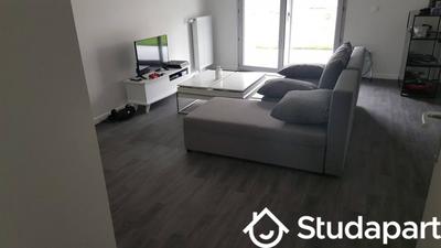 Chambre - 9 m² - 1 pièce