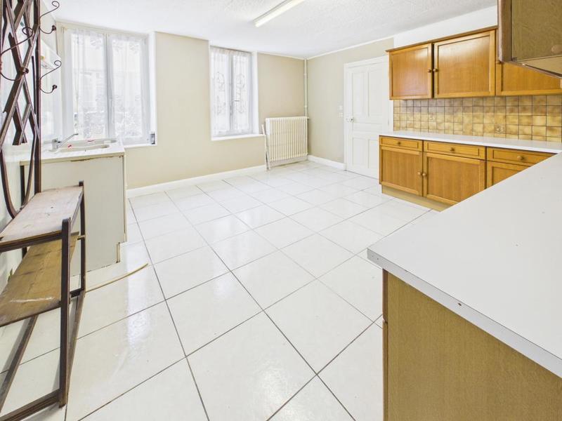 Maison - 148 m² - 5 pièces