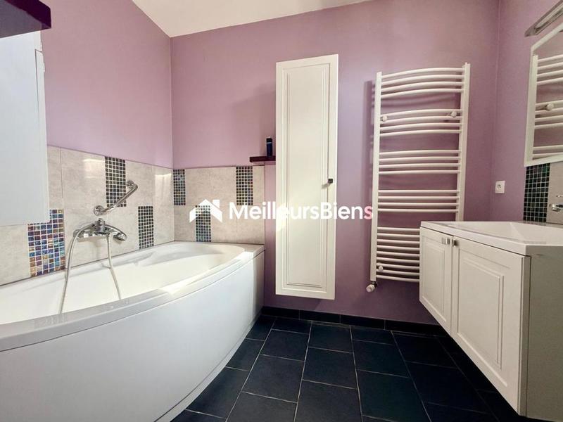 Maison - 115 m² - 6 pièces