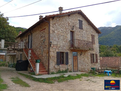 Appartement - 82 m² - 5 pièces