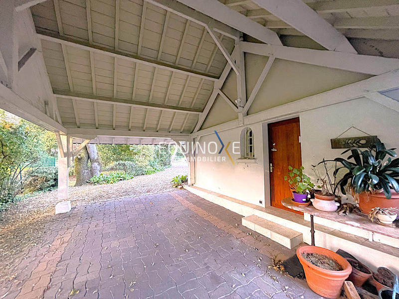 Villa - 171 m² - 9 pièces