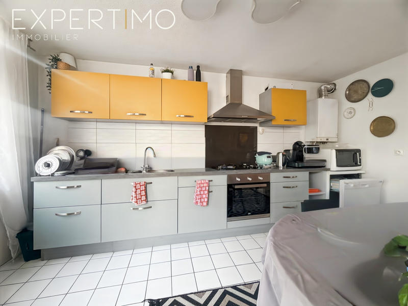 Appartement - 64 m² - 3 pièces