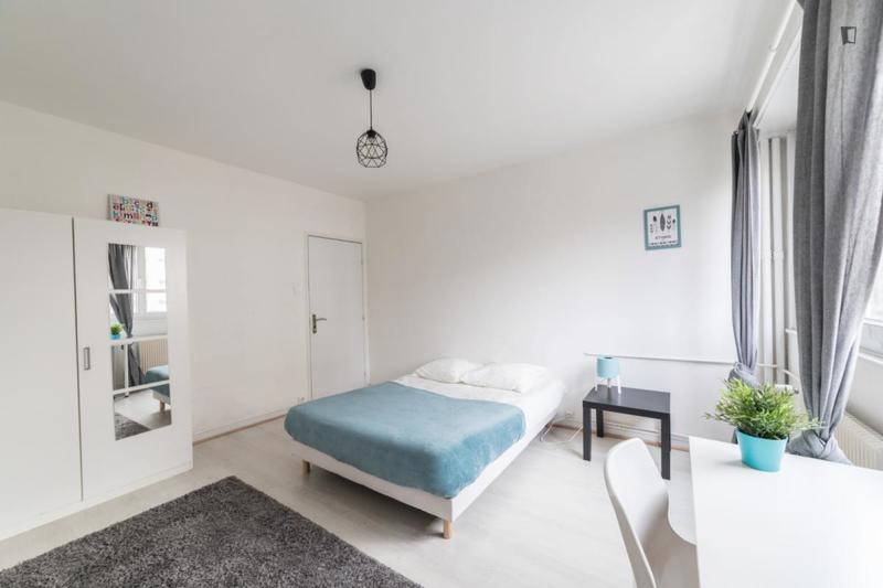 Chambre - 16 m² - 4 pièces