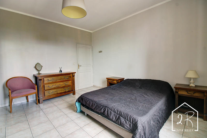 Maison - 172 m² - 6 pièces