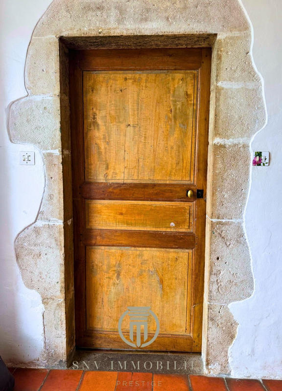 Maison - 191 m² - 7 pièces