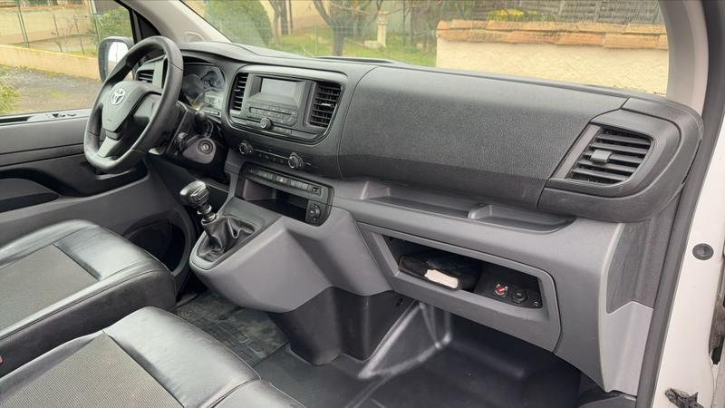 Toyota Proace 2.0 d-4d 120 Medium Active