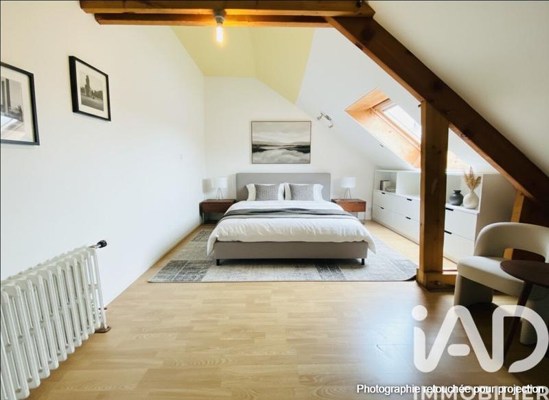 Maison - 162 m² - 8 pièces