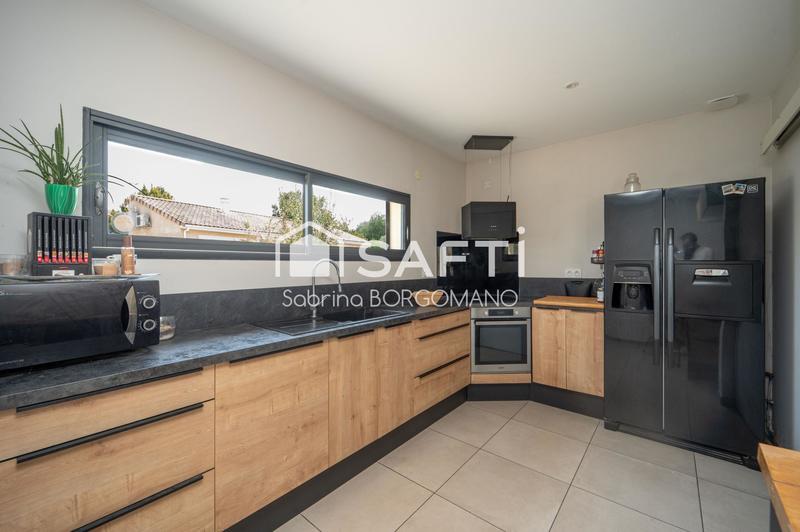 Maison - 165 m² - 6 pièces