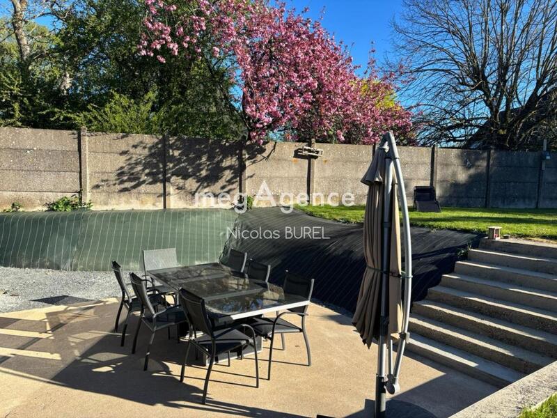 Maison - 140 m² - 6 pièces