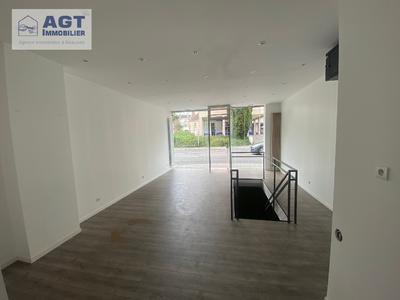 Local commercial - 37 m² - 2 pièces