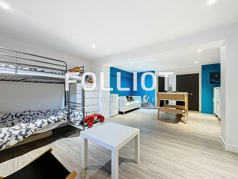 Maison - 141 m² - 5 pièces