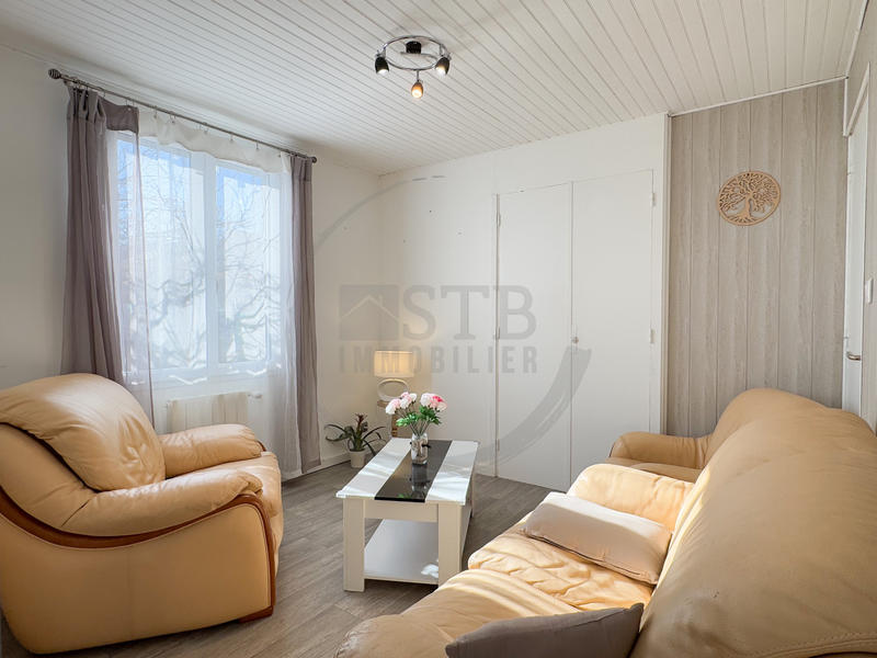 Maison - 97 m² - 5 pièces