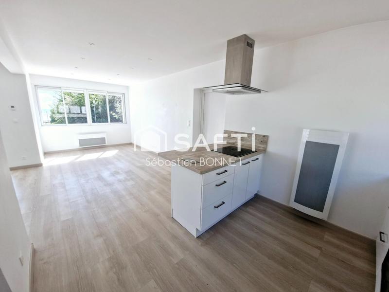 Maison - 87 m² - 5 pièces