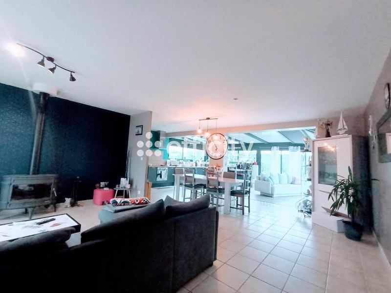 Maison - 128 m² - 5 pièces