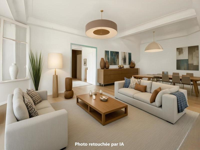 Appartement - 100 m² - 7 pièces