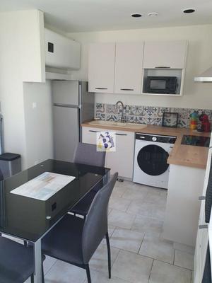 Studio - 37 m² - 1 pièce