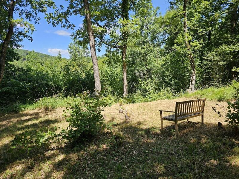 Demeure - 191 m² - 10 pièces