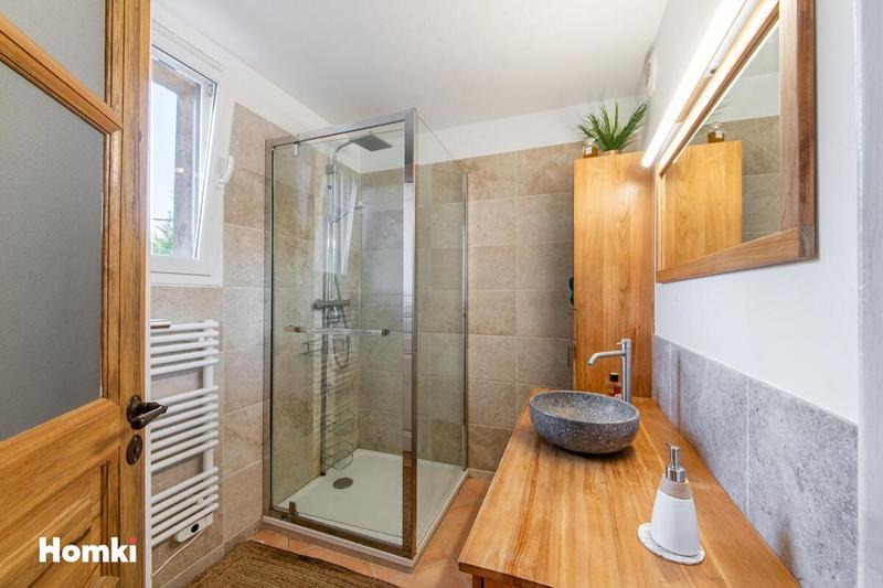 Appartement - 77 m² - 4 pièces