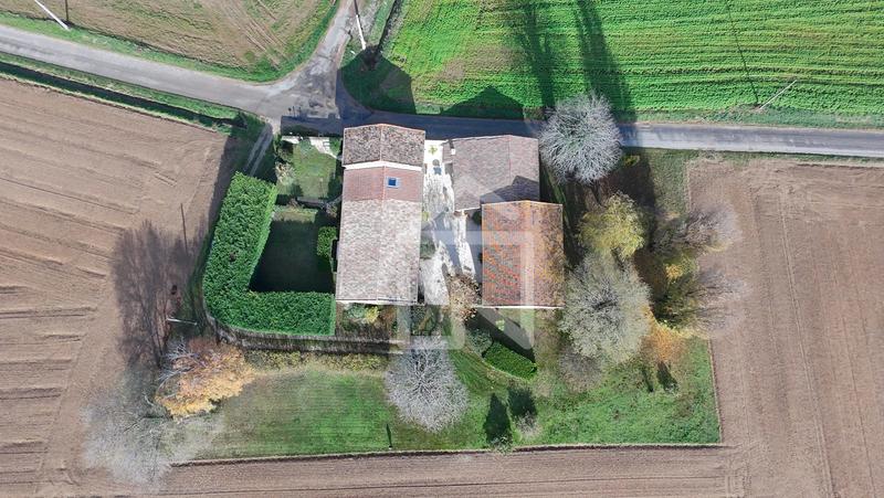 Maison - 170 m² - 6 pièces