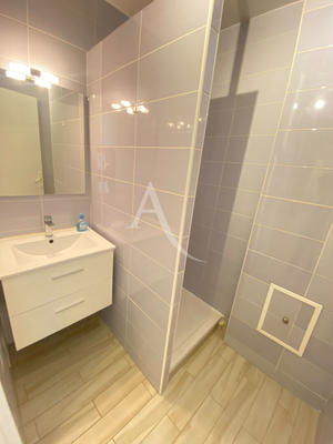 Appartement - 49 m² - 2 pièces