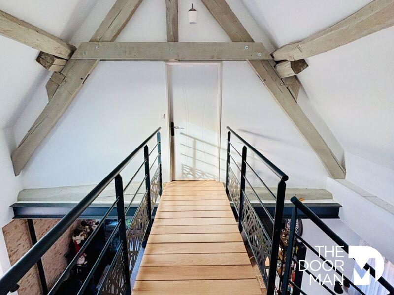 Maison - 200 m² - 7 pièces