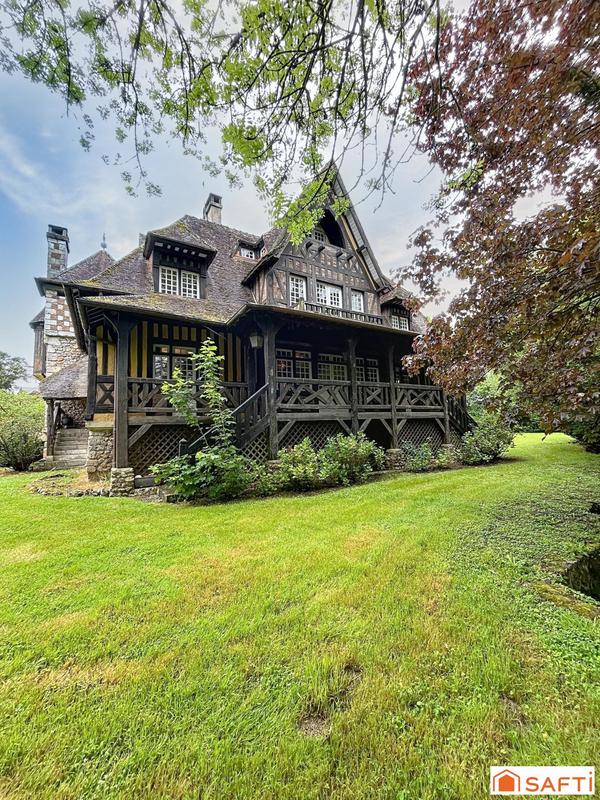 Propriété - 400 m² - 15 pièces