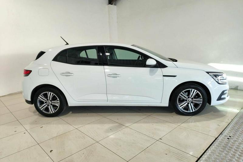 Renault Mégane IV Berline Blue dCi 115 Edc Evolution